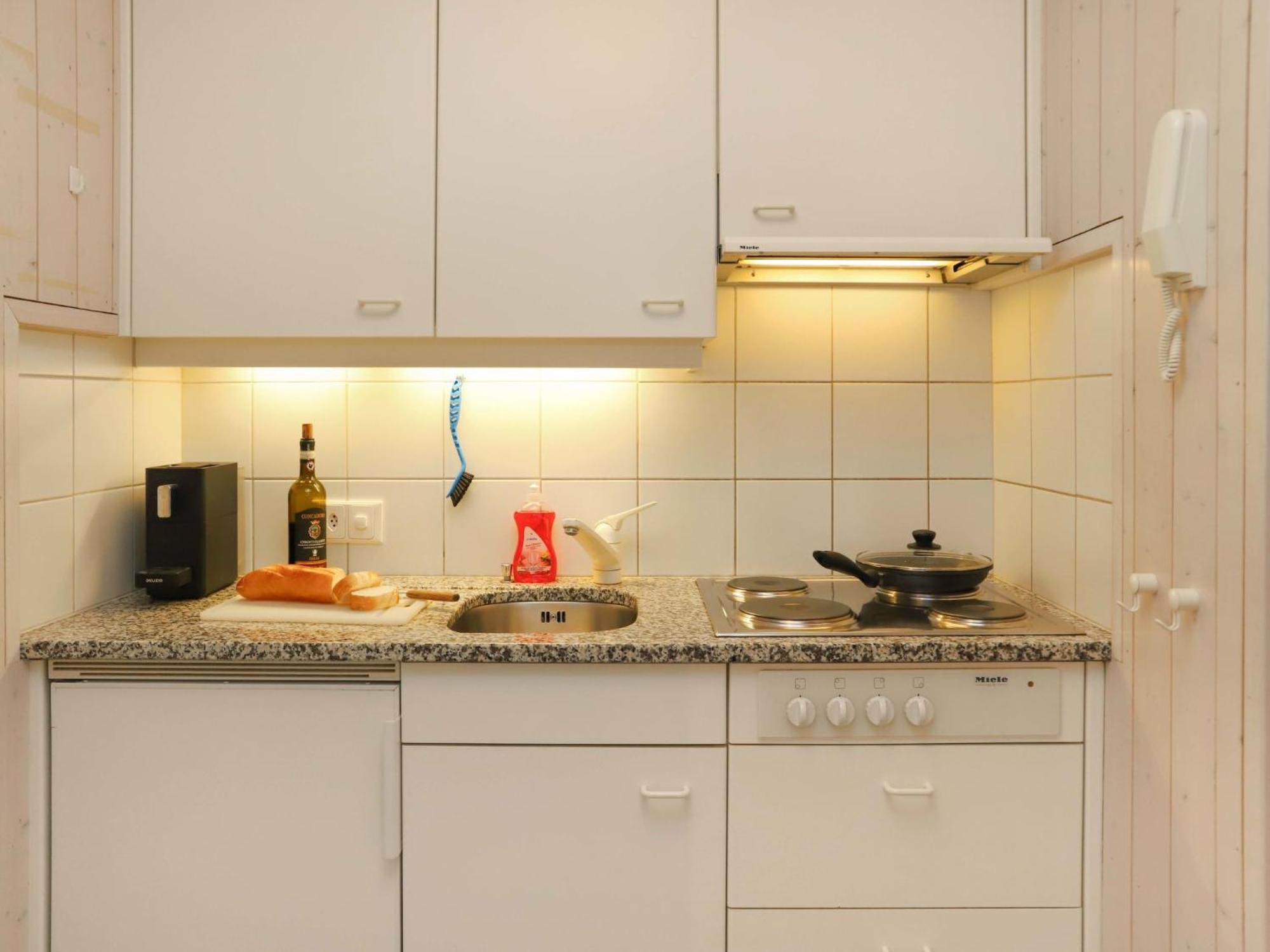 Apartment Suzanne Nr- 21 *